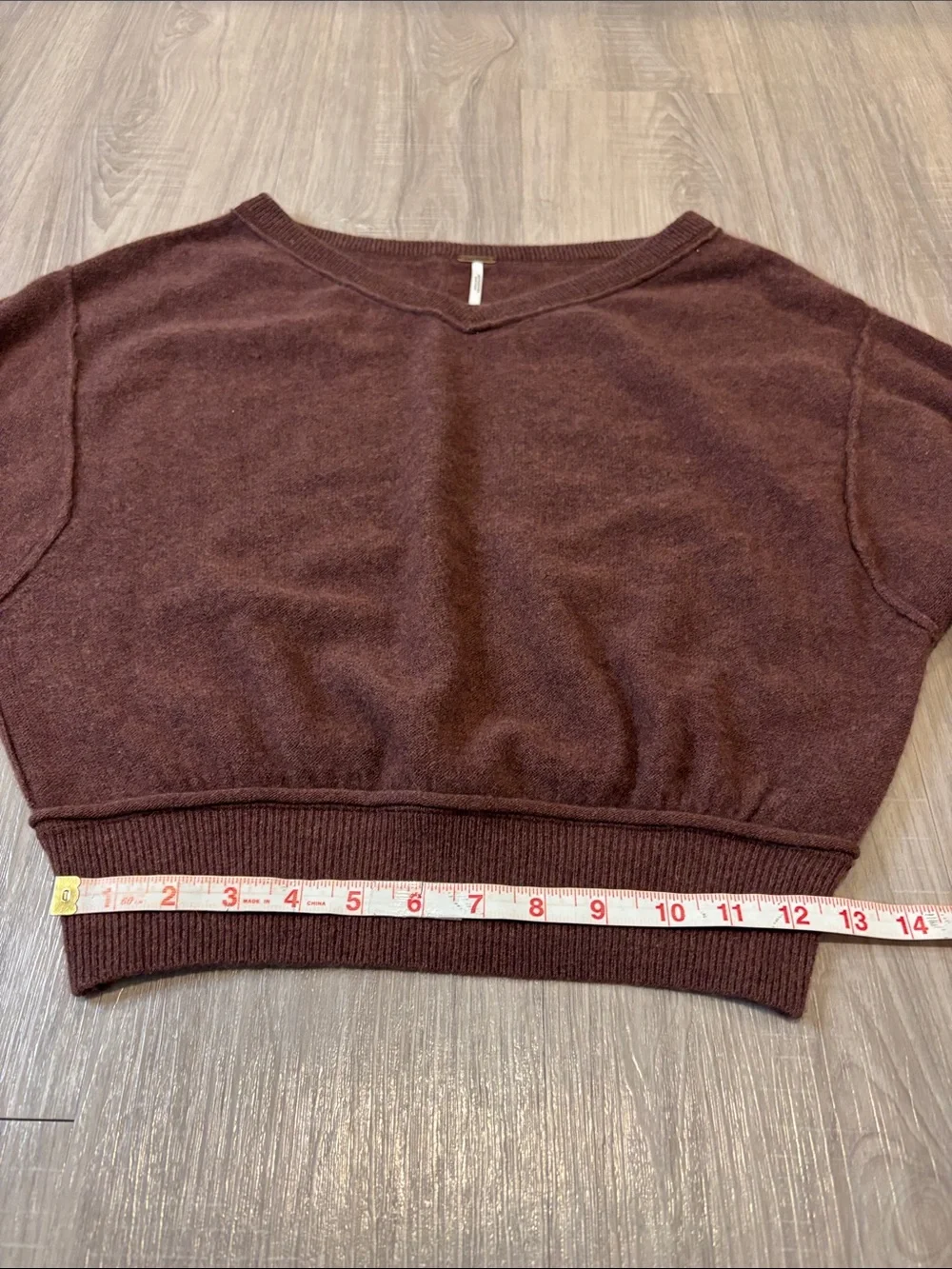 Free People Woman’s 100% Cashmere Pullover V Neck Brown Sweater  XS